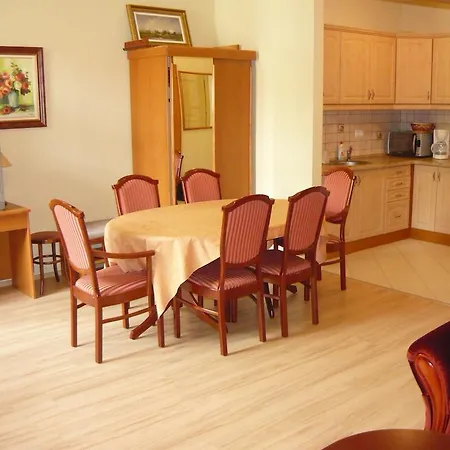 Horvath Apartment